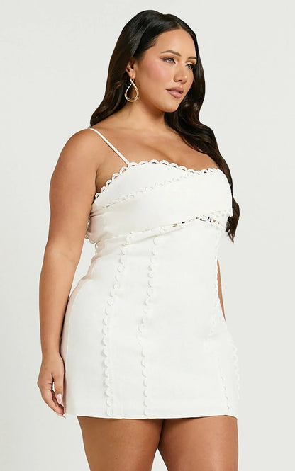 Gigi Mini Linen Blend Dress - Sweetheart Tie Back Scallop Detail Dress in Off White
