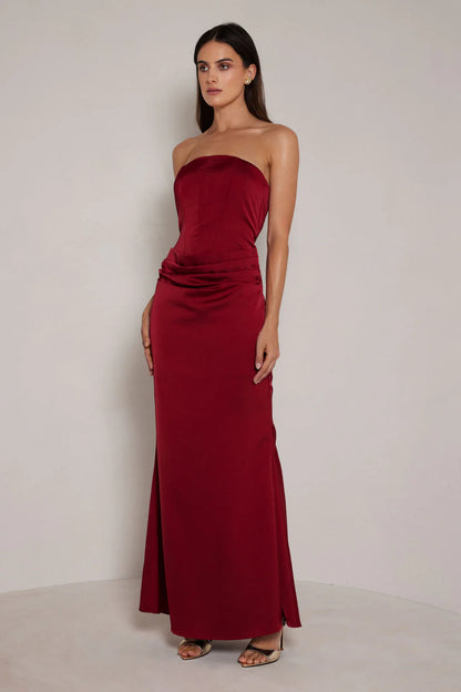 Annie Dress - Scarlett