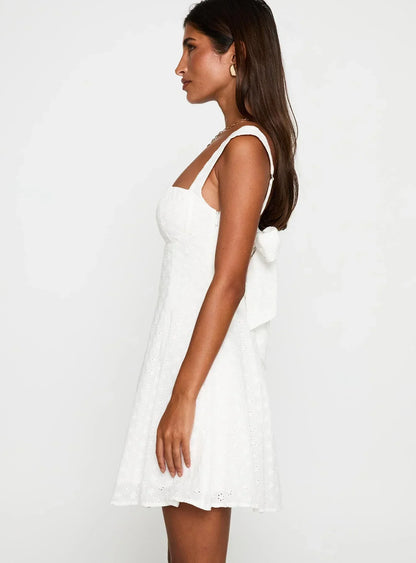 Xanthus Embroidered Mini Dress White