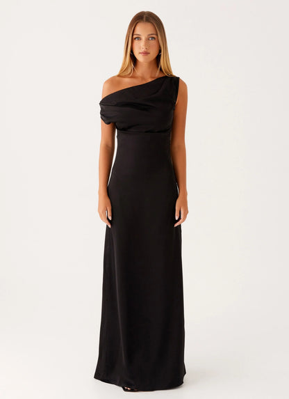 Éva Long Satin Dress Elegant Crystal